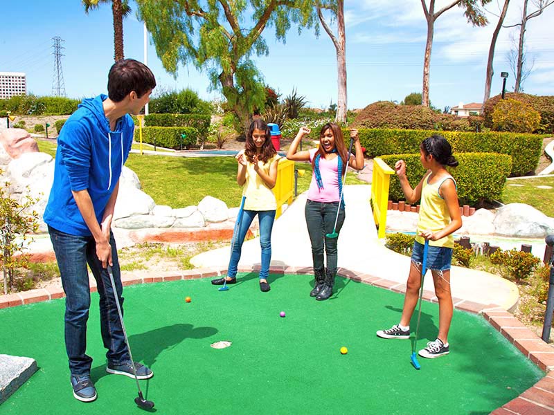Mini Golf